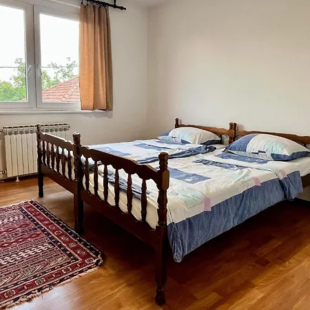 Peaceful Oasis In The Daire Saraybosna